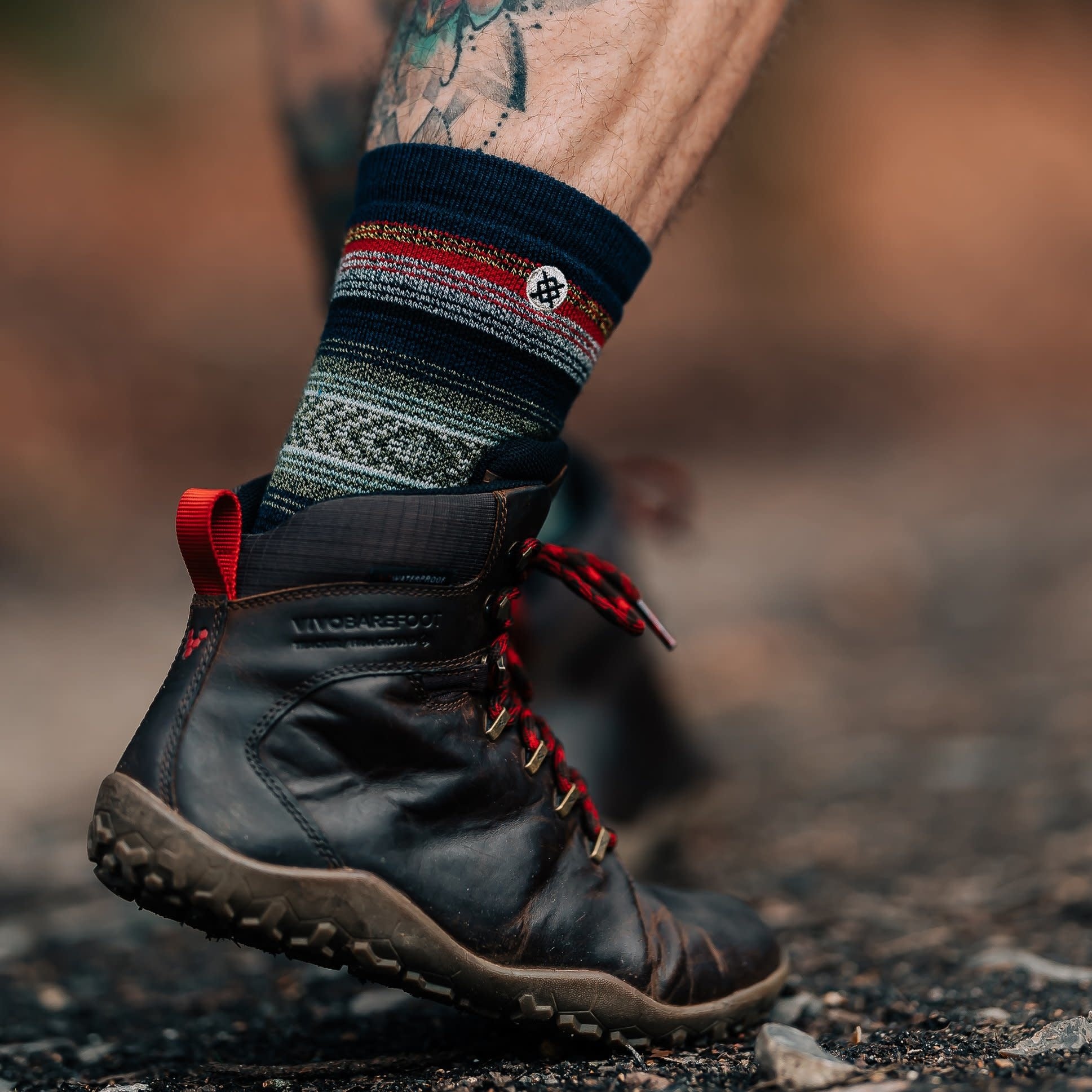 Windy Peak Crew Socks - Black