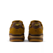 NB Numeric Andrew Reynolds 933 - Breakfast Tea/Pumpernickel (UN933LRO)