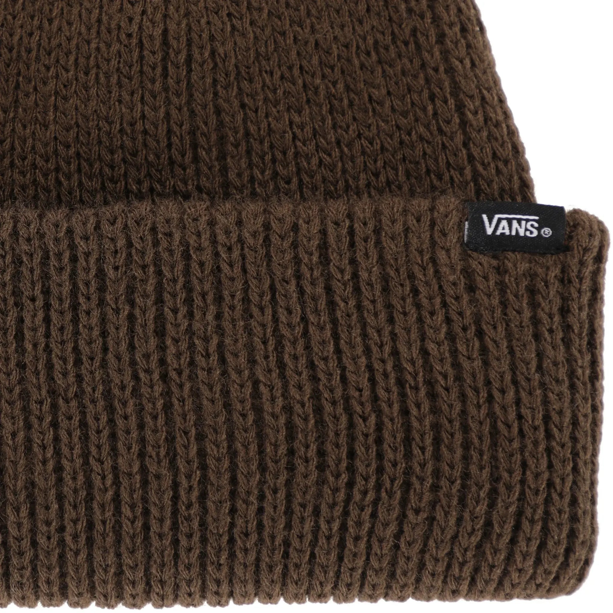 vans-core-basics-beanie-demitasse-front-detail.webp