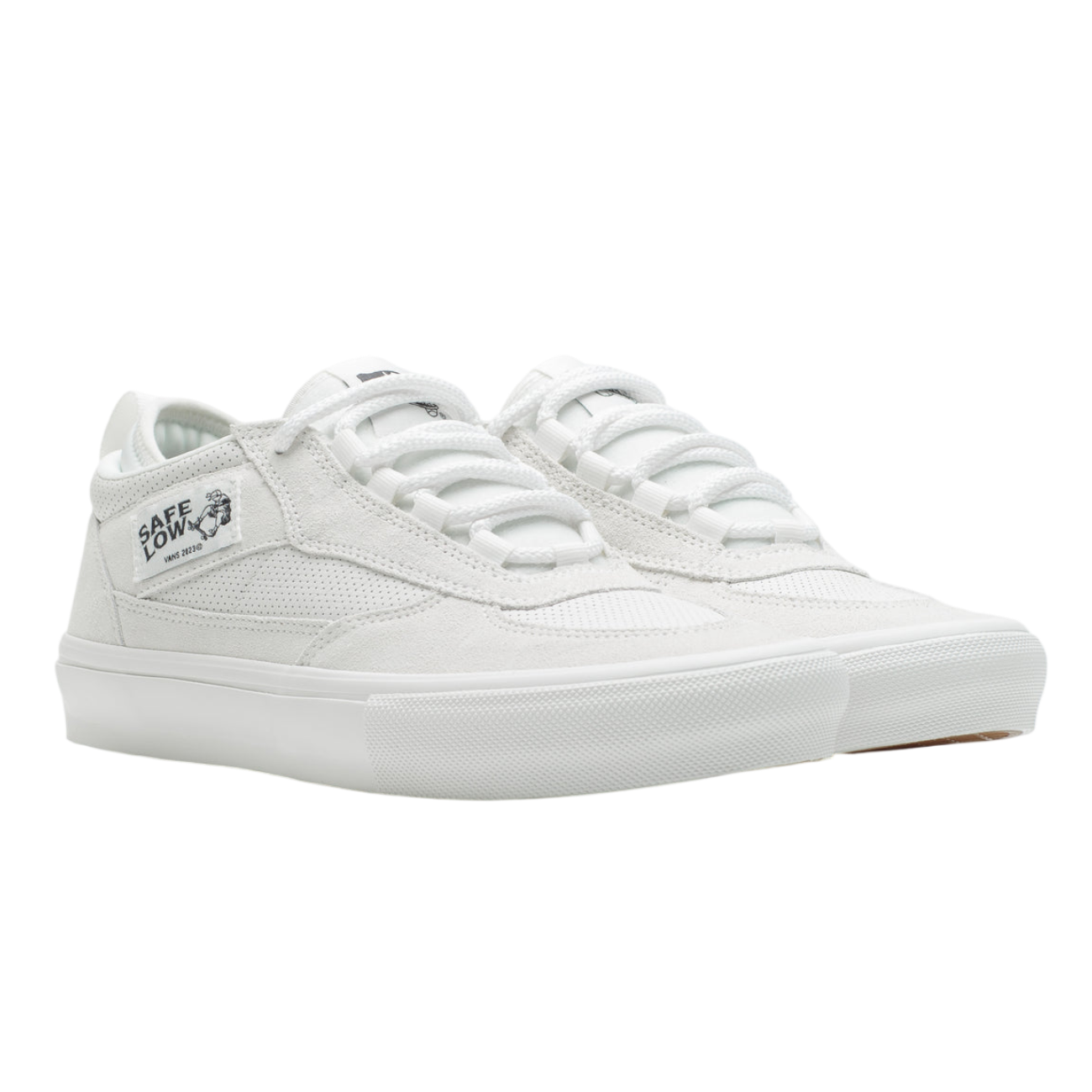 vans-skate-safe-low-shoes-blanc-de-blanc--2_1300x1500_crop_center.progressive-Photoroom.png