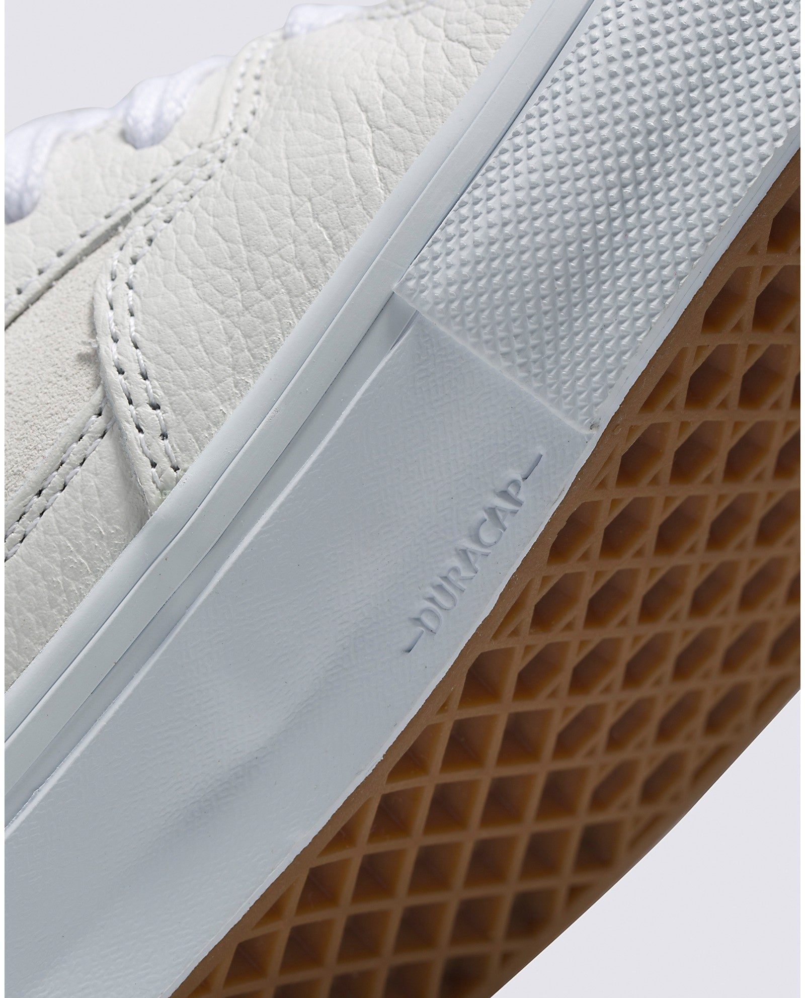 Daz Skate Half Cab - White/White